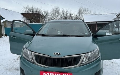 KIA Rio III рестайлинг, 2011 год, 850 000 рублей, 4 фотография