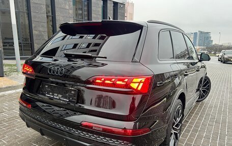 Audi Q7, 2024 год, 14 200 000 рублей, 11 фотография