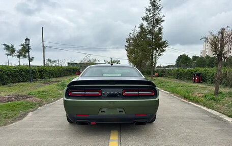 Dodge Challenger III рестайлинг 2, 2022 год, 5 000 777 рублей, 5 фотография