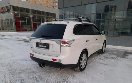 Mitsubishi Outlander III рестайлинг 3, 2014 год, 1 350 000 рублей, 2 фотография