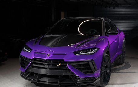 Lamborghini Urus I, 2024 год, 75 000 000 рублей, 2 фотография