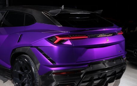 Lamborghini Urus I, 2024 год, 75 000 000 рублей, 12 фотография