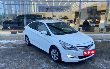 Hyundai Solaris II рестайлинг, 2014 год, 945 000 рублей, 3 фотография