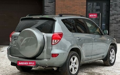 Toyota RAV4, 2006 год, 1 200 000 рублей, 31 фотография