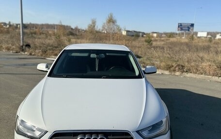 Audi A4, 2013 год, 890 000 рублей, 1 фотография