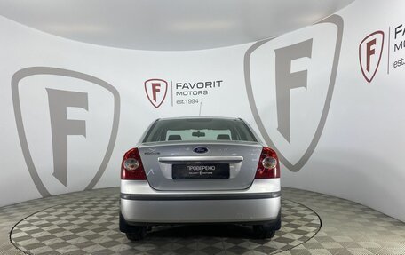 Ford Focus II рестайлинг, 2005 год, 400 000 рублей, 3 фотография