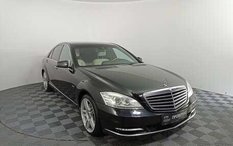 Mercedes-Benz S-Класс, 2010 год, 1 800 000 рублей, 3 фотография