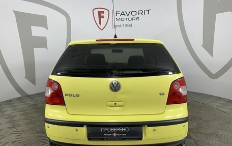 Volkswagen Polo IV рестайлинг, 2004 год, 350 000 рублей, 3 фотография