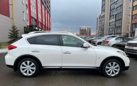 Infiniti QX50 I рестайлинг, 2016 год, 2 899 000 рублей, 3 фотография