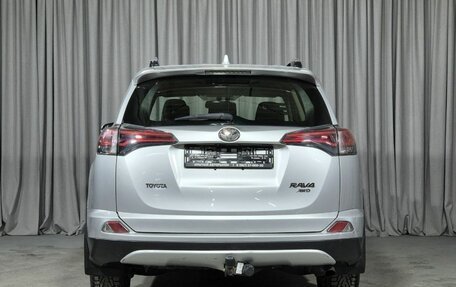 Toyota RAV4, 2016 год, 2 750 000 рублей, 5 фотография