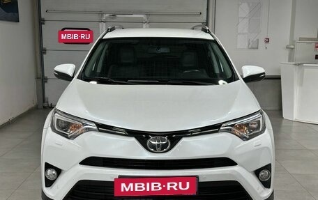 Toyota RAV4, 2019 год, 2 949 900 рублей, 2 фотография