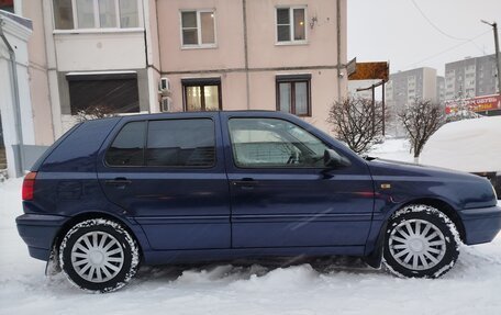 Volkswagen Golf III, 1997 год, 320 000 рублей, 16 фотография