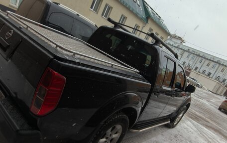 Nissan Navara (Frontier), 2011 год, 2 050 000 рублей, 3 фотография