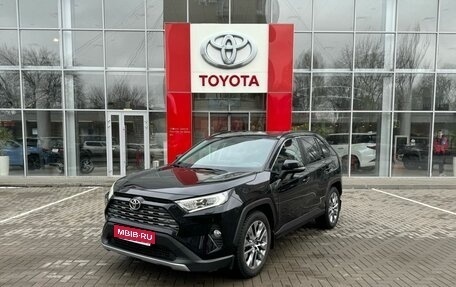 Toyota RAV4, 2021 год, 4 550 000 рублей, 1 фотография