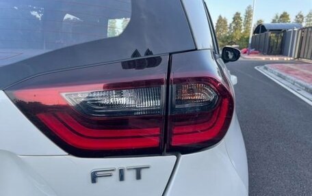 Honda Fit, 2021 год, 859 000 рублей, 10 фотография