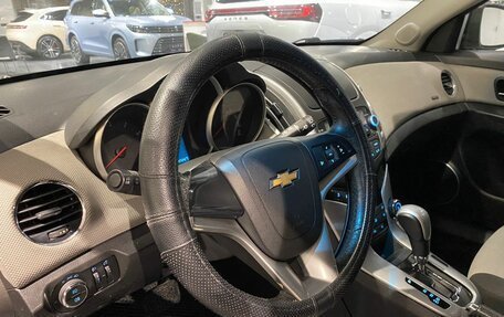 Chevrolet Cruze II, 2013 год, 810 000 рублей, 11 фотография