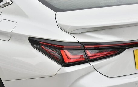 Lexus ES VII, 2024 год, 8 300 000 рублей, 16 фотография