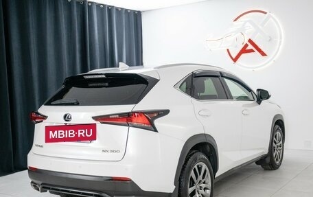 Lexus NX I, 2017 год, 3 595 000 рублей, 6 фотография