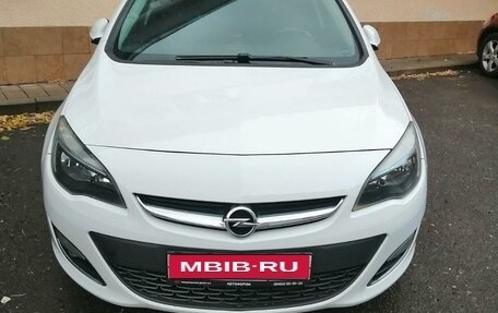 Opel Astra J, 2012 год, 740 000 рублей, 1 фотография