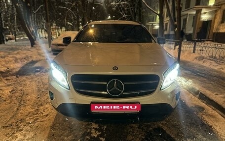 Mercedes-Benz GLA, 2015 год, 2 400 000 рублей, 7 фотография