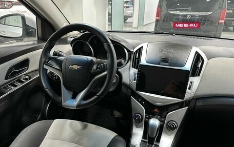 Chevrolet Cruze II, 2012 год, 949 900 рублей, 7 фотография