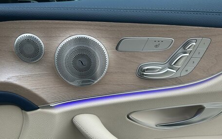 Mercedes-Benz E-Класс, 2019 год, 4 999 000 рублей, 28 фотография