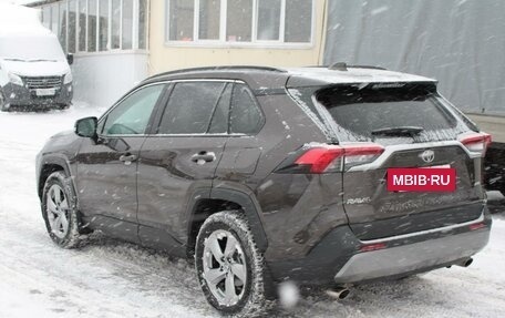 Toyota RAV4, 2021 год, 3 699 000 рублей, 7 фотография