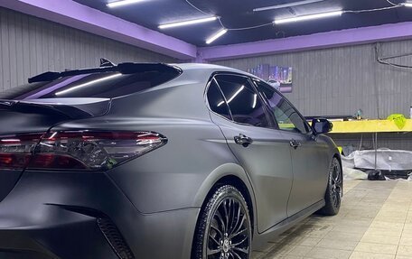 Toyota Camry, 2020 год, 3 750 000 рублей, 6 фотография