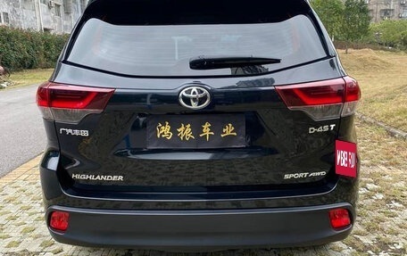 Toyota Highlander III, 2020 год, 3 640 000 рублей, 6 фотография