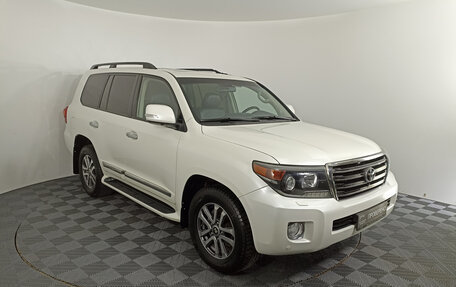 Toyota Land Cruiser 200, 2015 год, 5 497 000 рублей, 3 фотография