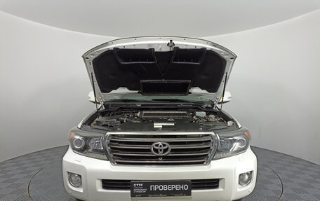 Toyota Land Cruiser 200, 2015 год, 5 497 000 рублей, 9 фотография