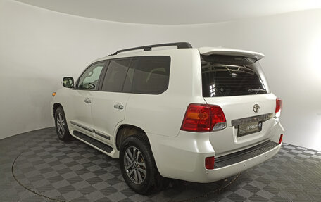 Toyota Land Cruiser 200, 2015 год, 5 497 000 рублей, 7 фотография