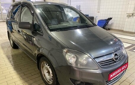 Opel Zafira B, 2012 год, 747 000 рублей, 5 фотография