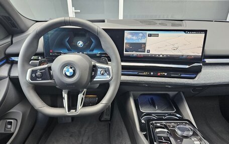 BMW 5 серия, 2024 год, 10 490 000 рублей, 8 фотография