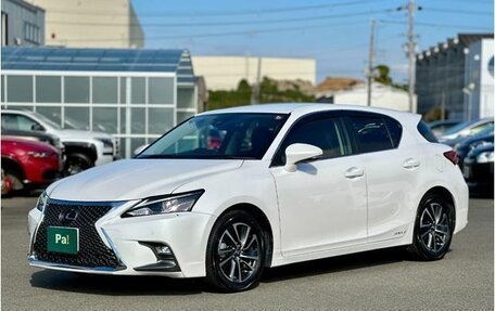 Lexus CT I рестайлинг, 2020 год, 2 450 000 рублей, 3 фотография