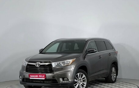 Toyota Highlander III, 2014 год, 3 349 000 рублей, 1 фотография