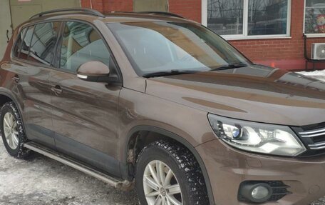 Volkswagen Tiguan I, 2015 год, 1 650 000 рублей, 2 фотография