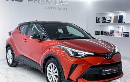 Toyota C-HR I рестайлинг, 2019 год, 3 100 000 рублей, 5 фотография