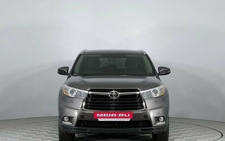 Toyota Highlander III, 2014 год, 3 349 000 рублей, 2 фотография