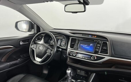 Toyota Highlander III, 2014 год, 3 349 000 рублей, 14 фотография