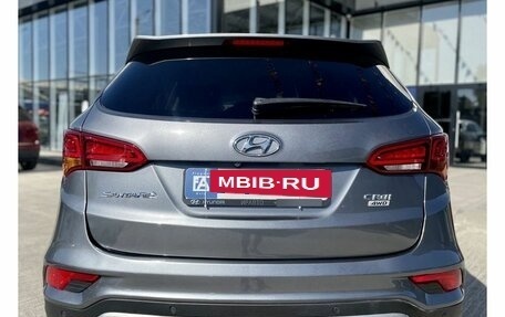 Hyundai Santa Fe III рестайлинг, 2016 год, 2 337 000 рублей, 4 фотография