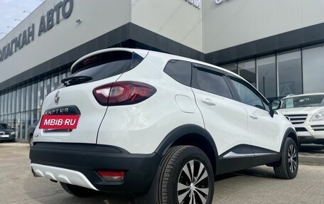 Renault Kaptur I рестайлинг, 2018 год, 1 360 000 рублей, 6 фотография