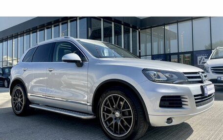 Volkswagen Touareg III, 2010 год, 2 257 000 рублей, 10 фотография