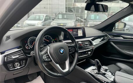 BMW 5 серия, 2019 год, 3 350 000 рублей, 11 фотография