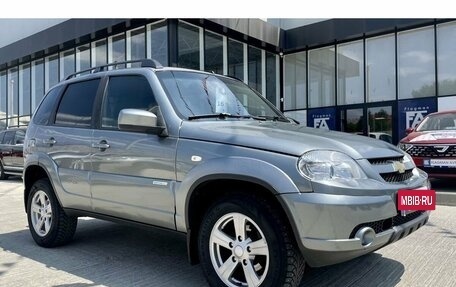 Chevrolet Niva I рестайлинг, 2013 год, 697 000 рублей, 8 фотография