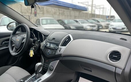 Chevrolet Cruze II, 2014 год, 957 000 рублей, 16 фотография