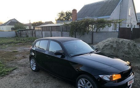 BMW 1 серия, 2008 год, 1 200 000 рублей, 3 фотография