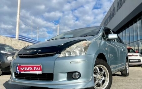 Toyota Wish II, 2004 год, 890 000 рублей, 1 фотография