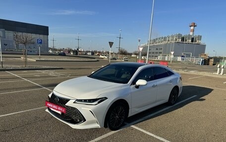 Toyota Avalon, 2022 год, 4 600 000 рублей, 2 фотография