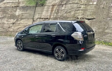 Honda Fit Shuttle I рестайлинг, 2013 год, 1 495 000 рублей, 13 фотография